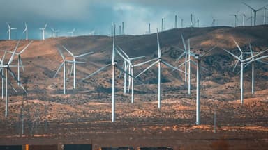 AI-Driven Energy Investment: Trump Summit Promotes Tech–Energy Synergy