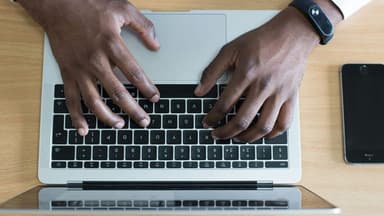 Senator Mike Lee’s Interstate Obscenity Definition Act Sparks National Debate Over Online Content Regulation
