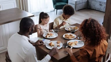 Oklahoma Republican Bill Proposes Major Tax Cuts for Middle-Class Families