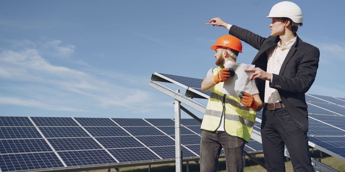 Surging Global Renewables and Strategic Alliances Shape Clean-Energy Future