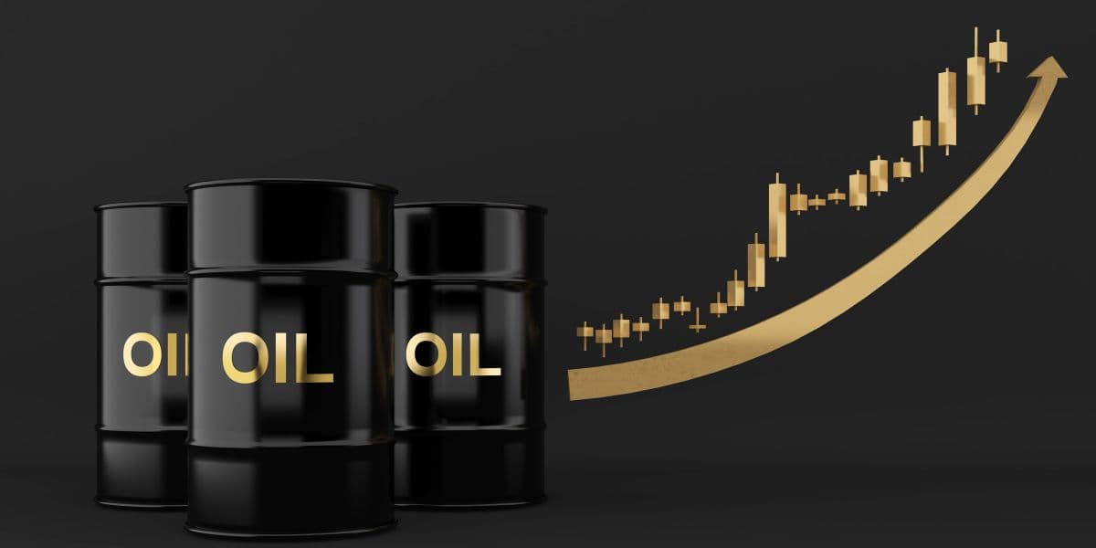 Global Oil Prices Edge Higher Amid Iran Tensions, But Supply Glut Tempers Gains