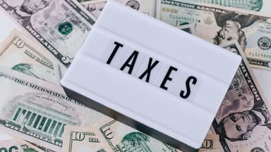 Arizona Governor Pushes for Tax Relief and Welfare Reform Amid Rising Costs
