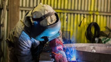 Trump Doubles Tariffs on Imported Steel and Aluminum to 50%