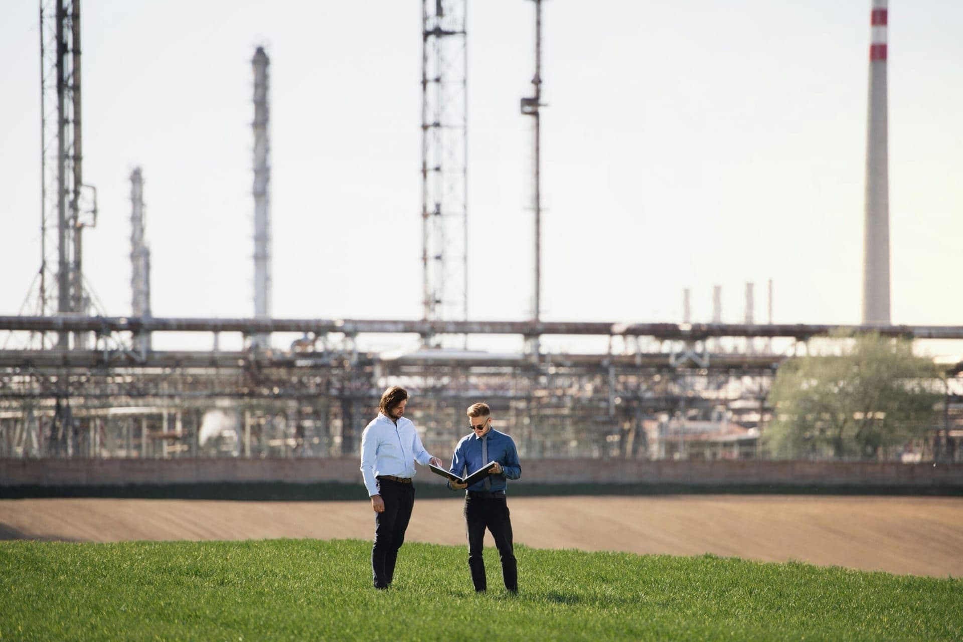 Europe Ramps Up LNG Infrastructure to Counter Russian Gas Dependency