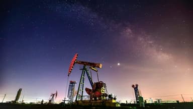 UK Launches Comprehensive Energy Support Plan Amid Global Oil Price Instability
