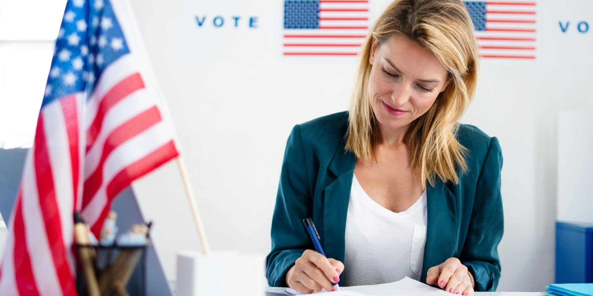 Off-Year Elections Mark a Mid-Term Test for U.S. Political Landscape