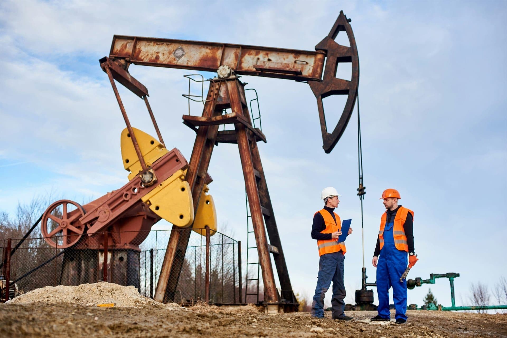 Global Climate Talks Yield Loss-and-Damage Fund Amid Oil Price Cap Agreement