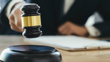 Federal Judge Weighs Blocking Trump’s Election Overhaul Order Amid Legal Challenges