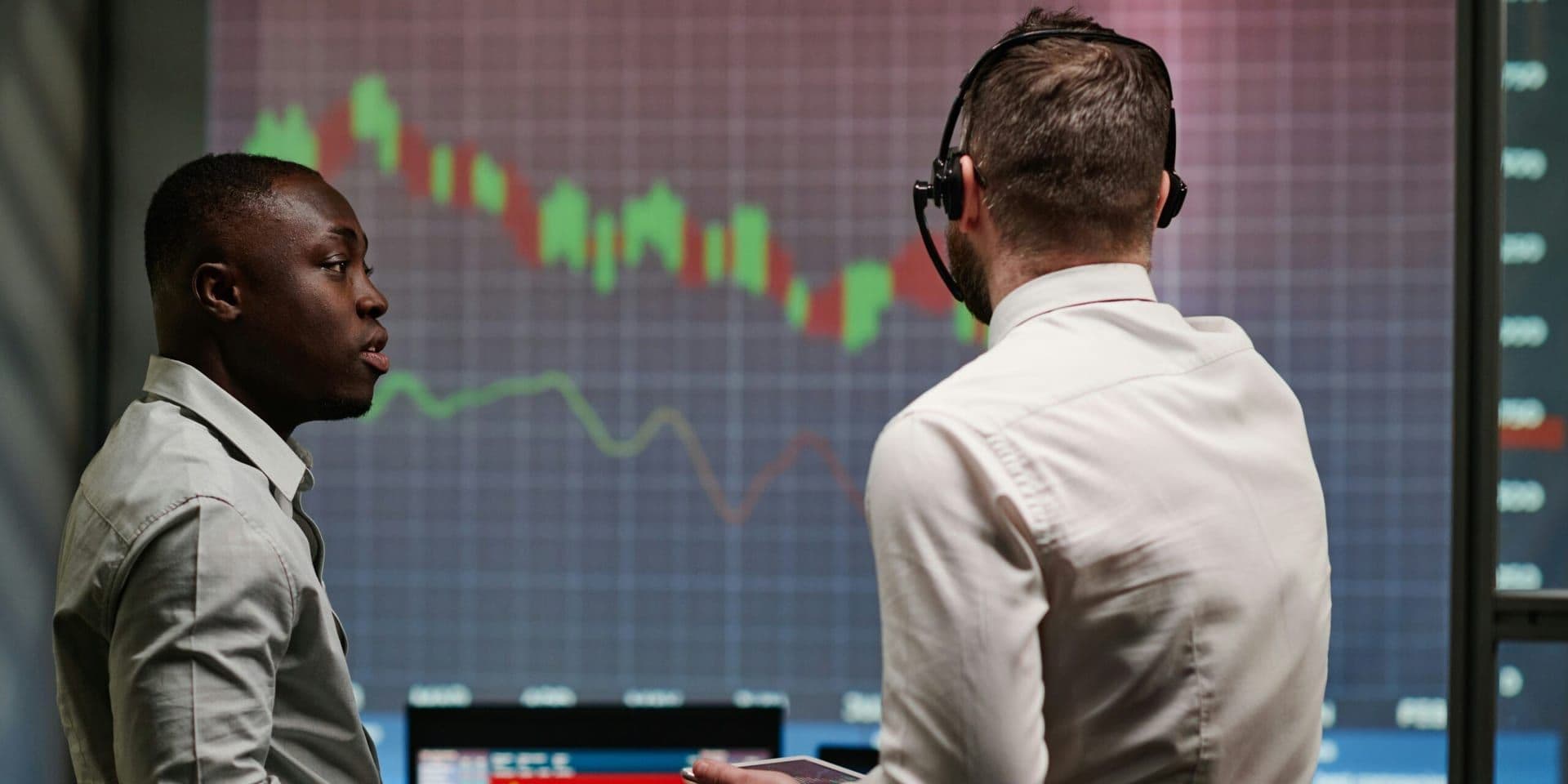 U.S. Markets Hit New Heights on Surging Economic Data