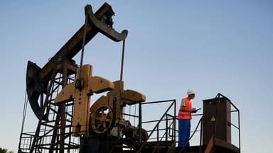 Oil Prices Rise Ahead of Trump’s Russia Remarks Amid Supply Surge