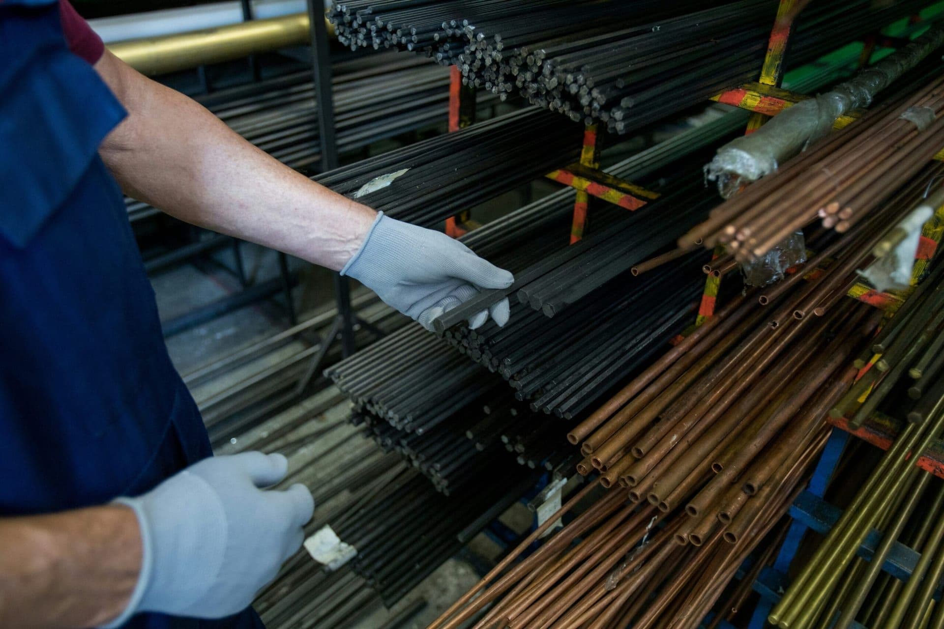 Trump Enforces Sweeping Metal Tariffs, Escalating Global Trade Tensions