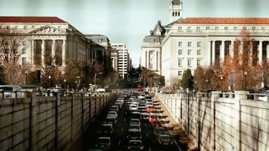 Federal Reserve Holds Rates Steady Amid Tariff‑Driven Inflation Concerns
