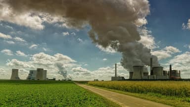 EPA Drafts Proposal to Eliminate Greenhouse Gas Limits on Fossil Fuel Power Plants