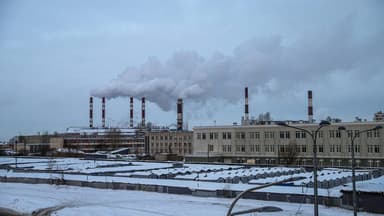 Senate Advances ‘Sanctioning Russia Act’ with Proposed 500% Tariffs on Russian Energy Imports