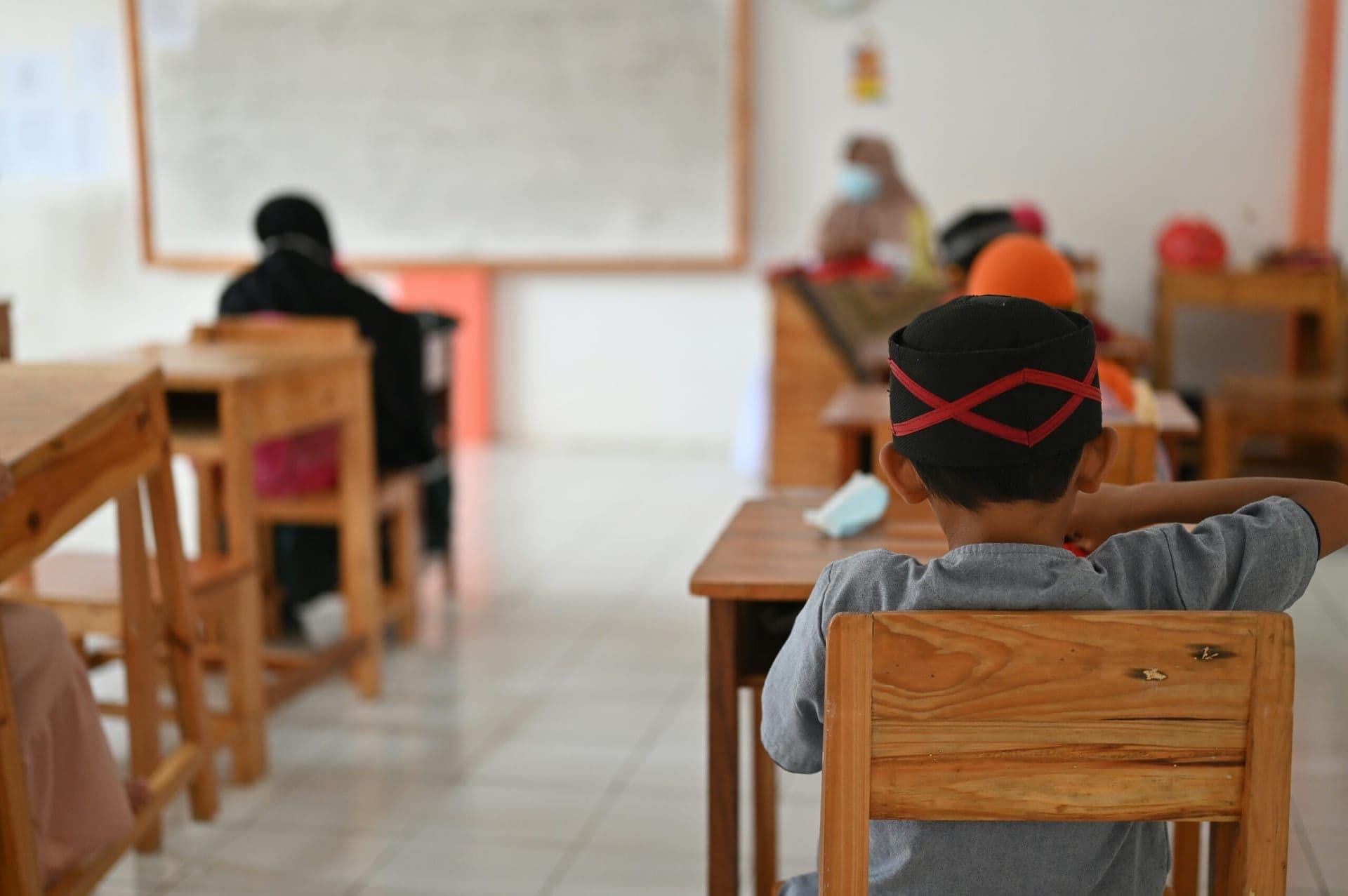 GOP Governors Introduce Bill to Limit Federal Government’s Role in K-12 Education, Advocating for Parental Control