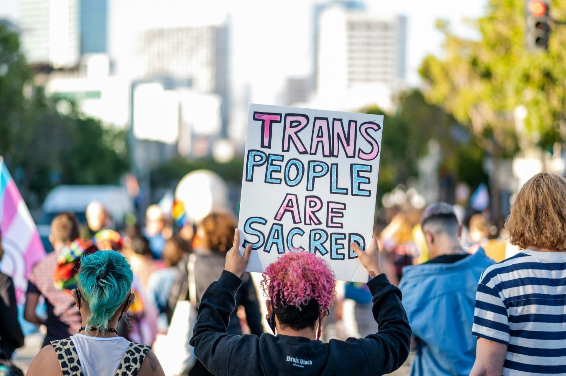 GOP Governors Push for Nationwide Ban on Transgender Treatments for Minors
