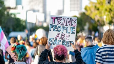GOP Governors Push for Nationwide Ban on Transgender Treatments for Minors