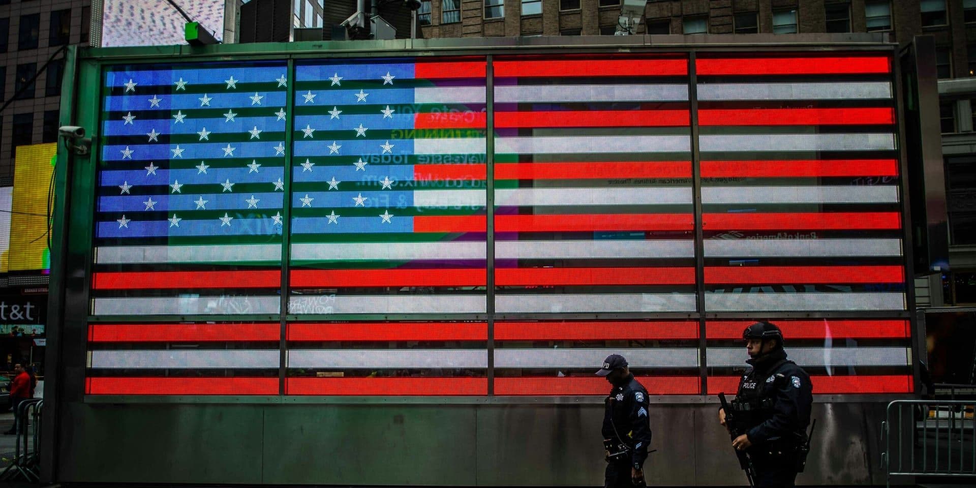 U.S. Economy Exceeds Expectations, but Mixed Signals Keep Investors Vigilant