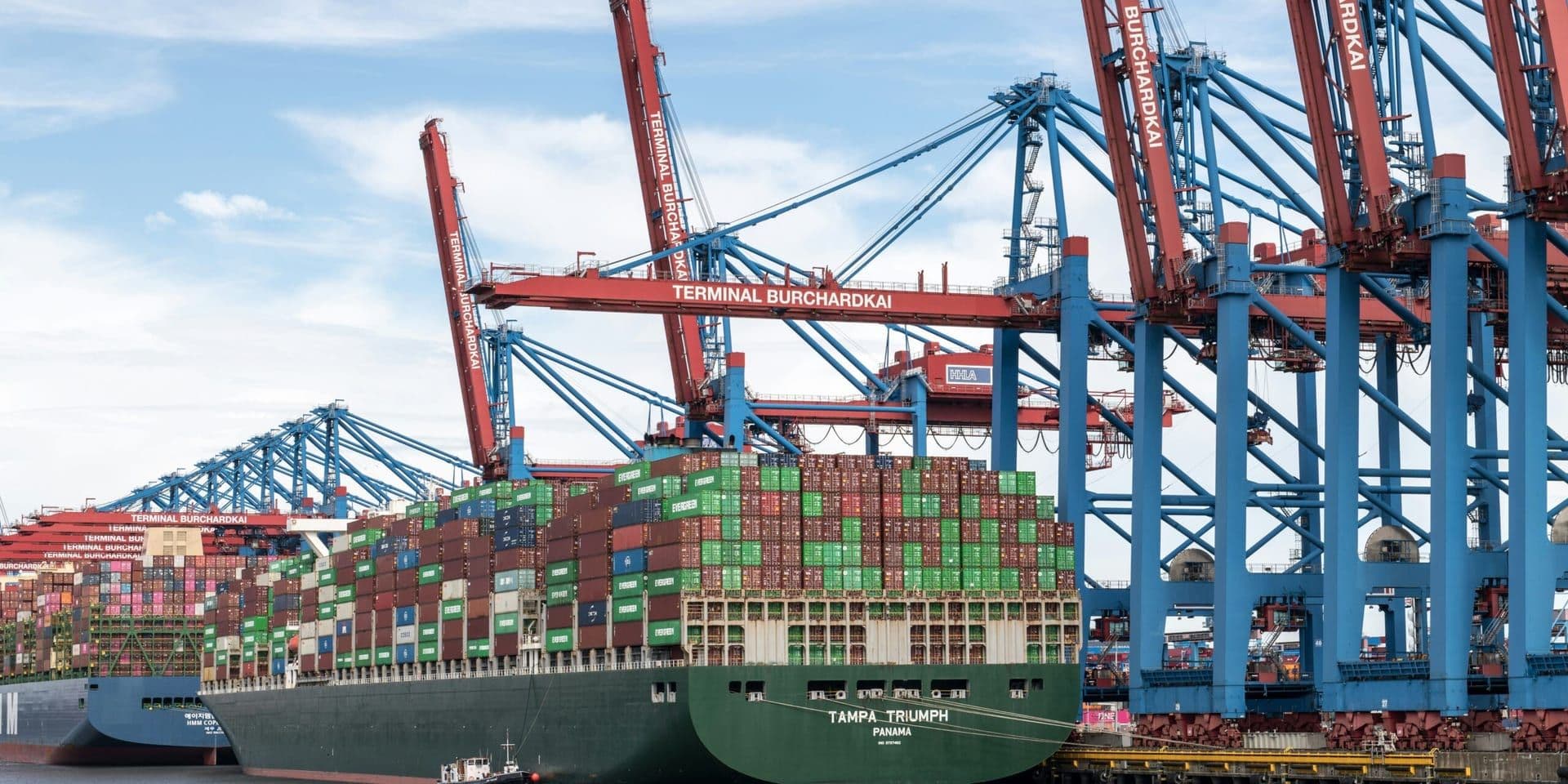 U.S. Tariff Strategy Aims to Pressure Trade Partners, Stirring Economic Debate