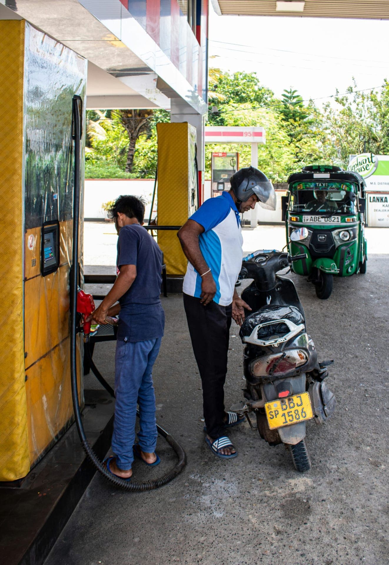 Fuel Shortages Paralyze Sri Lanka While U.S. Battles Relentless Inflation
